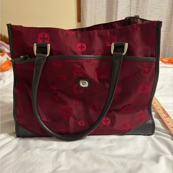 SwissGear Handbags - SwissGear Burgundy Nylon Tote Bag Shoulder Bag Travel Everyday